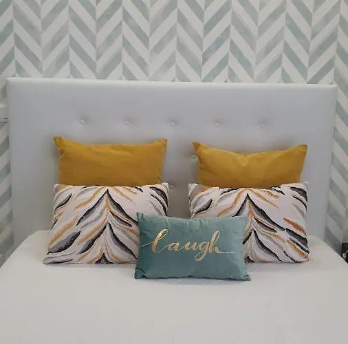 Prestige Holidays Alojamentos * نازاريه