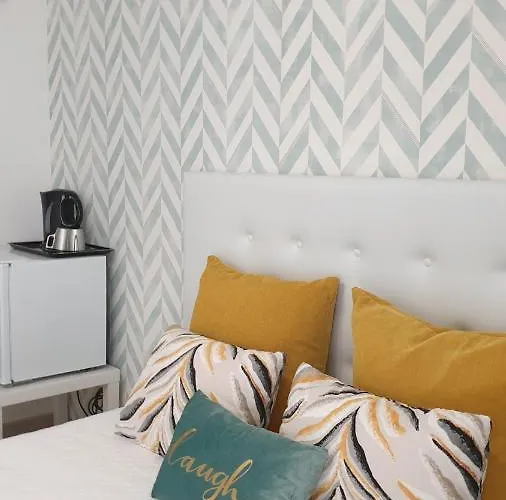 Prestige Holidays Alojamentos فندق نازاريه