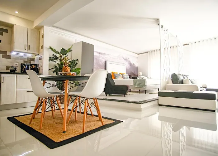 Hotel Prestige Holidays Alojamentos *