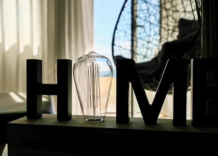 Prestige Holidays Alojamentos * نازاريه