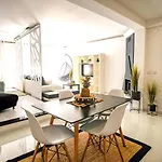 Prestige Holidays Alojamentos נאזרה