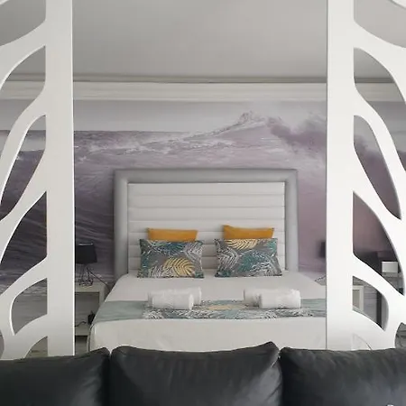 Hotel Prestige Holidays Alojamentos *